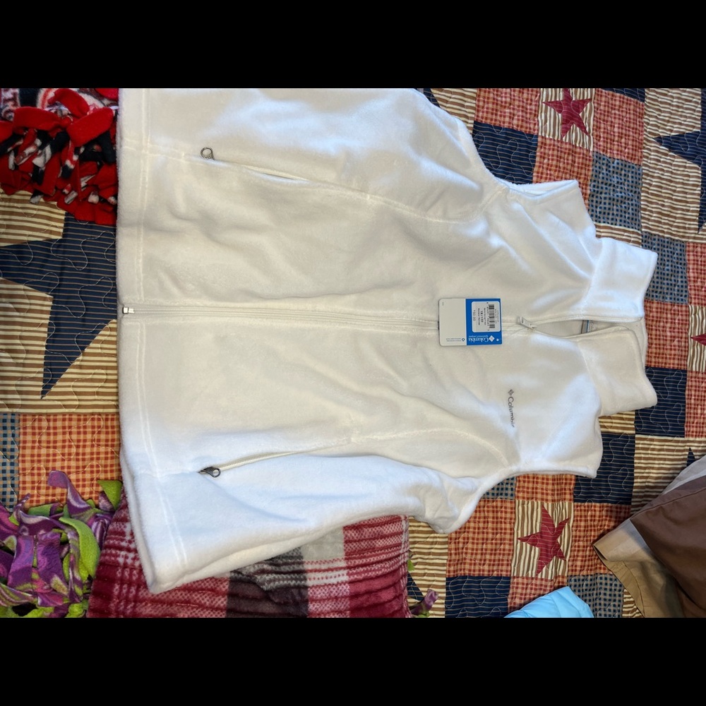 White Columbia Fleece vest
